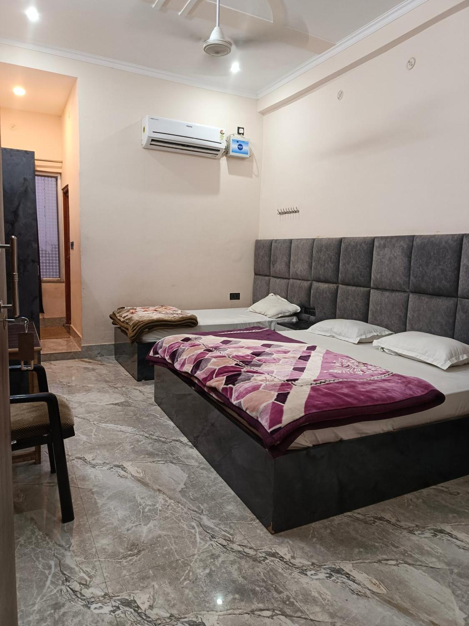 Surya Palace Ayodhya エクステリア 写真